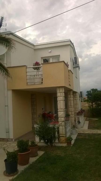 Apartments Bimi Vir Bagian luar foto